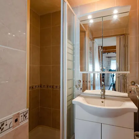 Pavillon Climatise 2 + Mezzanine, Wifi, Parking, Acces Plage, Ayguades - Fr-1-409-205 *